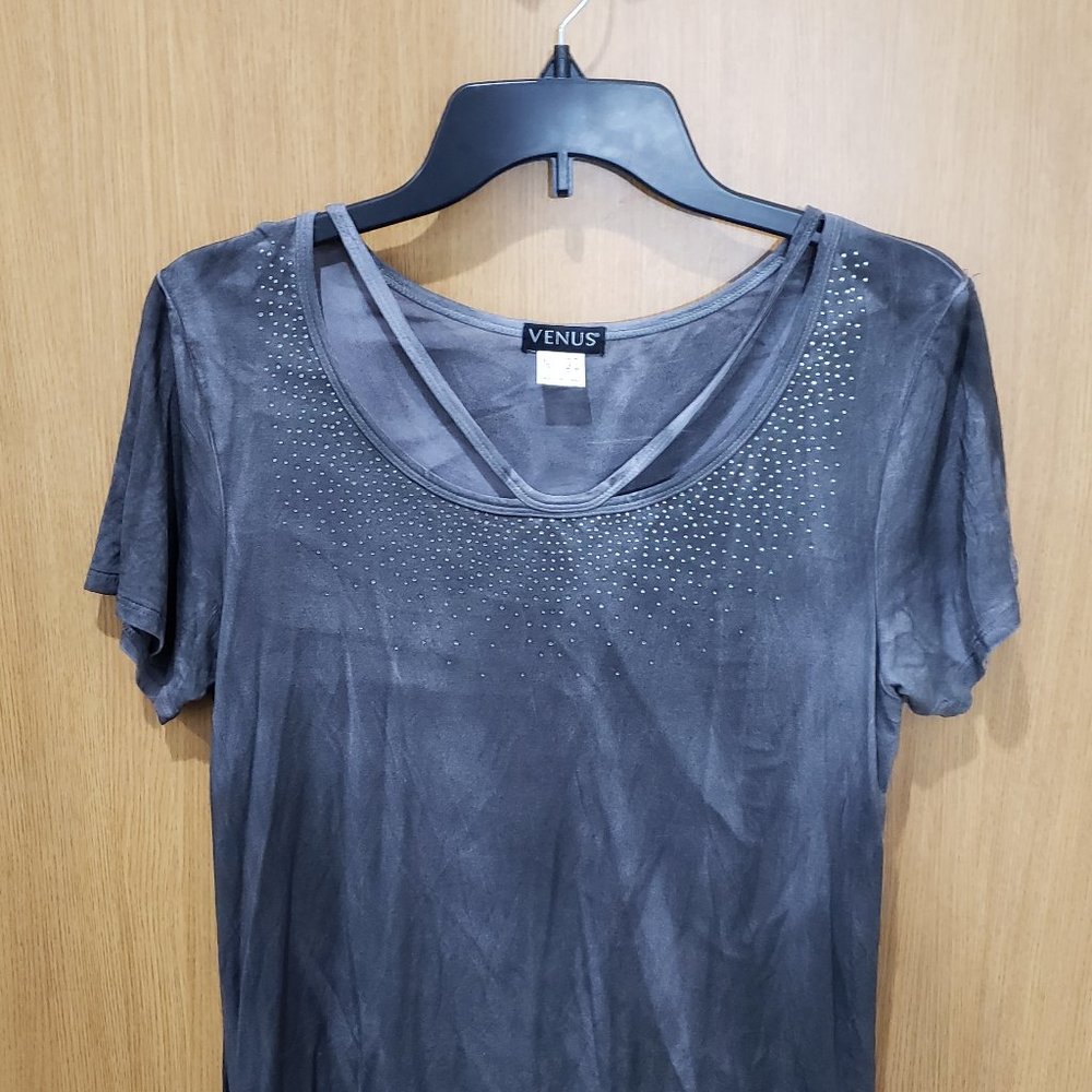 Venus, grey distressed tie dye glitter embellished criss cross top, NWOT, SZ L
